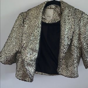 Gold 3/4 sleeve jacket